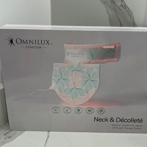 Omnilux Neck and Chest